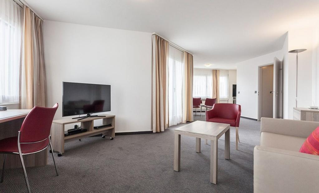 Ema House Serviced Apartments Aussersihl チューリッヒ エクステリア 写真